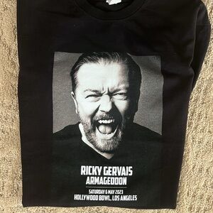 Ricky Gervais Armageddon Concert T-shirt. Size Large